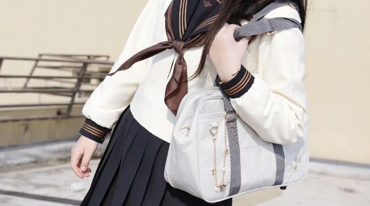 从校服到时装 Jk制服的中国进化史 第一财经杂志